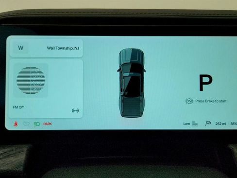 Used 2022 Rivian R1T Adventure AWD/4WD image 14