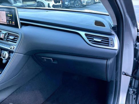 Used 2020 Genesis G70 2.0T w/ Prestige Package image 18