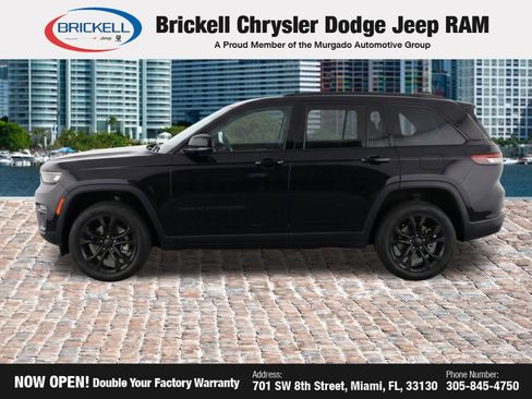Used 2025 Jeep Grand Cherokee Limited 4xe AWD/4WD image 7