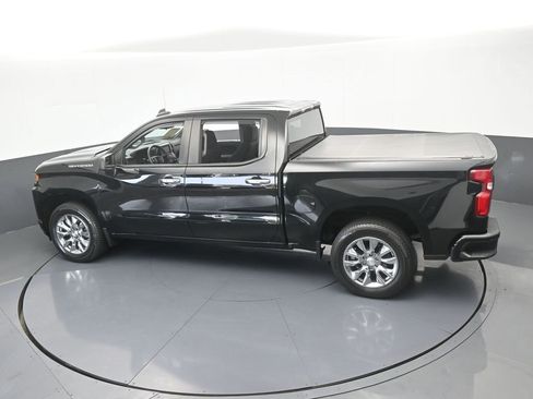 Used 2020 Chevrolet Silverado 1500 Custom w/ Custom Value Package image 42