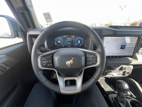 New 2025 Ford Bronco Big Bend w/ Black Diamond Package image 12