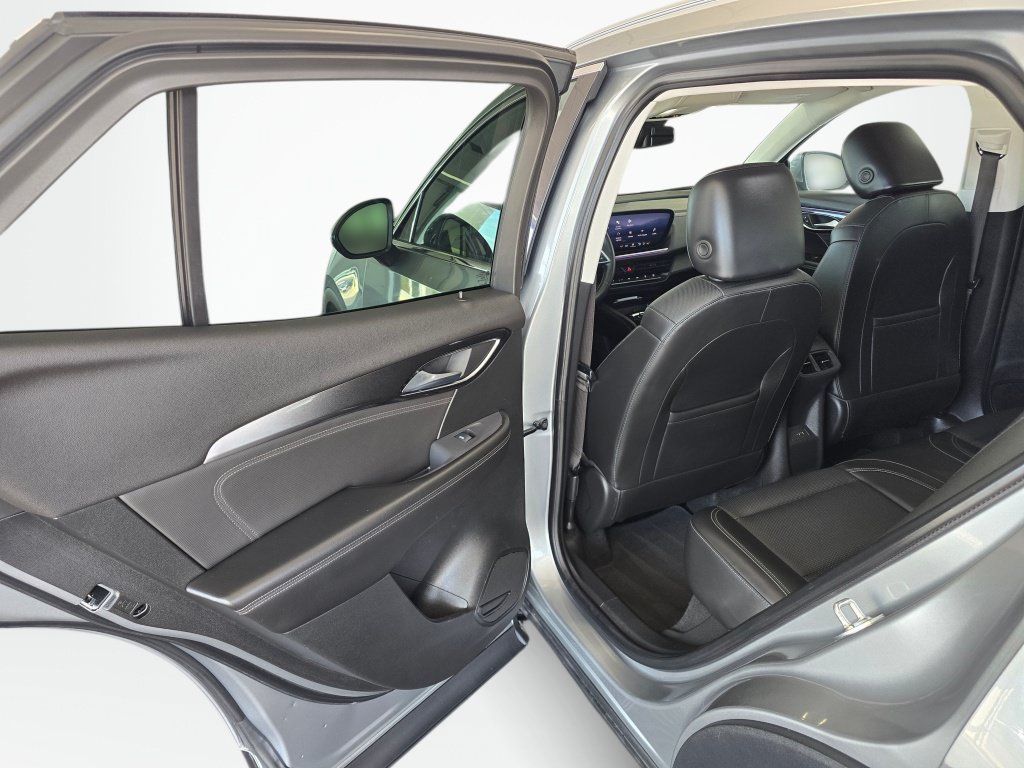 Used 2024 Buick Envision Preferred AWD/4WD image 36