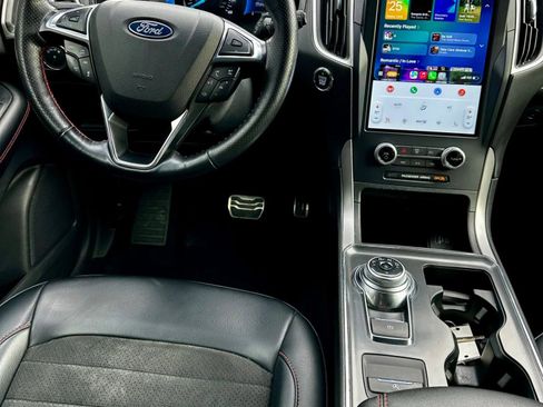 Used 2022 Ford Edge ST-Line image 10