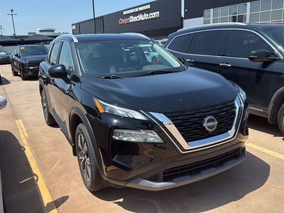 Used 2023 Nissan Rogue SV w/ SV Premium B Package