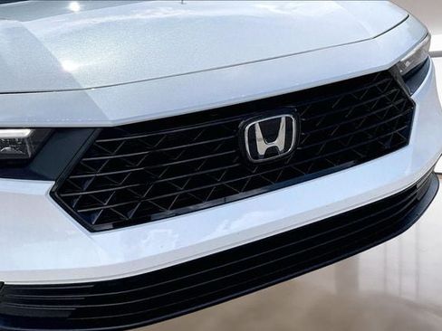 Used 2023 Honda Accord LX image 27