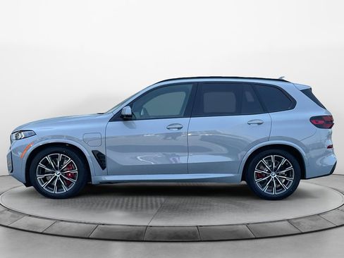 New 2026 BMW X5 xDrive50e AWD/4WD image 4