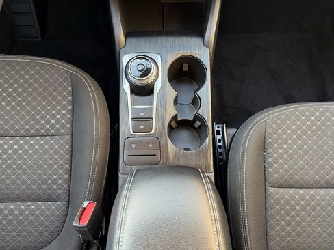 Used 2025 Ford Escape Active FWD image 18
