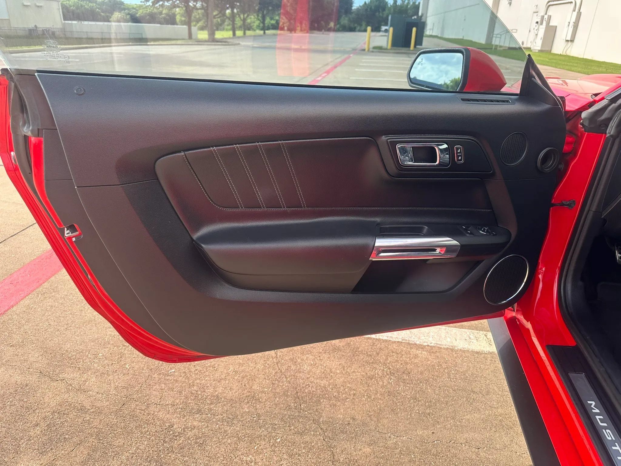 Used 2015 Ford Mustang GT Premium w/ GT Performance Package RWD image 15