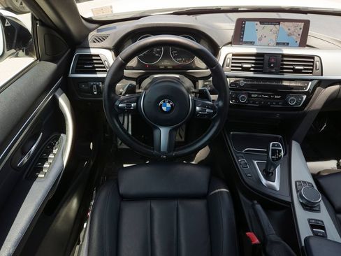 Used 2019 BMW 430i Convertible w/ M Sport Package RWD image 19