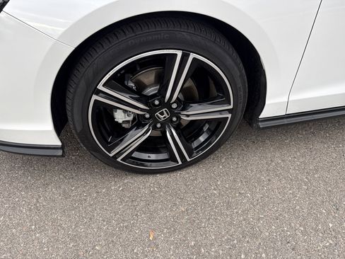 Certified 2023 Honda Accord Sport image 9