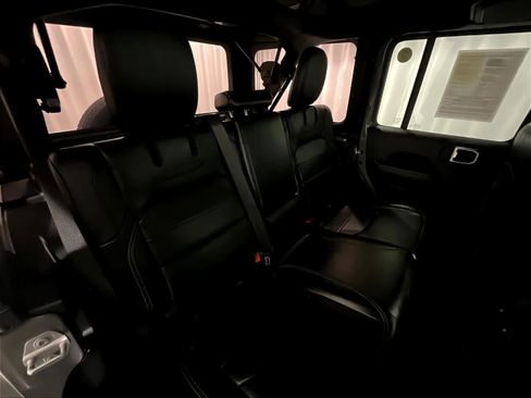 Used 2023 Jeep Wrangler Sahara w/ Cold Weather Group image 16