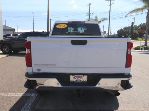 Used 2024 Chevrolet Silverado 2500 W/T w/ WT Convenience Package RWD image 12