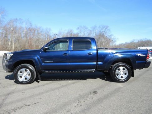 Used 2013 Toyota Tacoma 4x4 Double Cab w/ TRD Sport Pkg image 8