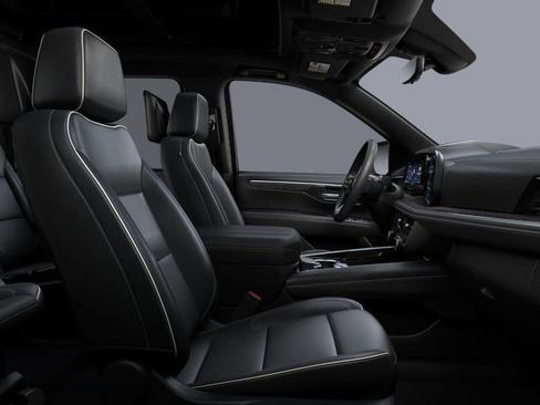 New 2025 Chevrolet Suburban Premier AWD/4WD image 24