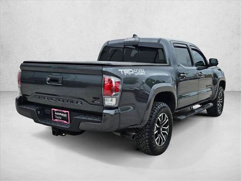 Used 2022 Toyota Tacoma TRD Sport w/ Technology Package AWD/4WD image 5