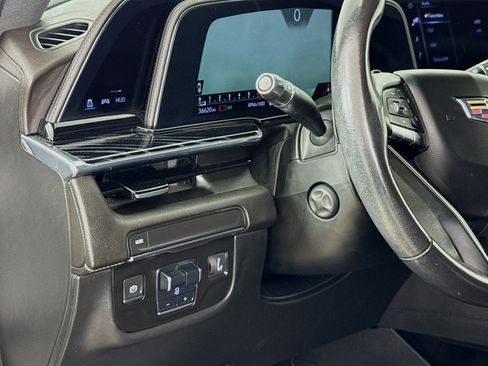 Used 2022 Cadillac Escalade ESV Sport RWD image 12