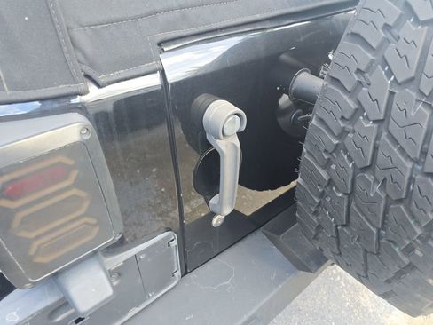 Used 2012 Jeep Wrangler Sahara w/ Connectivity Group image 6