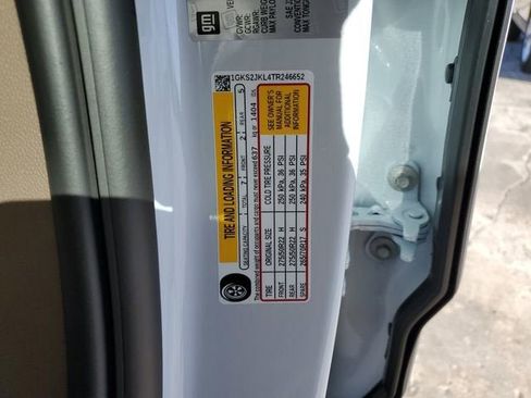 New 2026 GMC Yukon XL Denali image 31