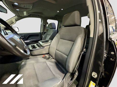 Used 2019 Chevrolet Silverado 1500 LT image 21