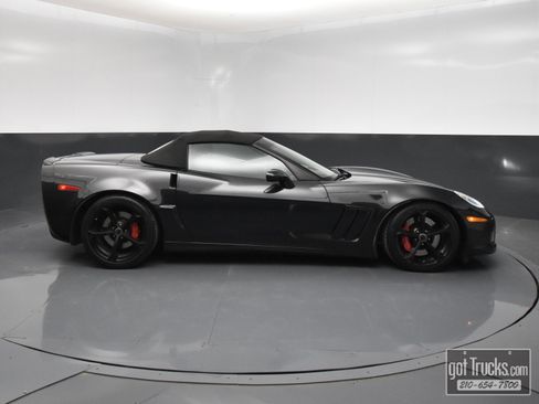 Used 2012 Chevrolet Corvette Grand Sport w/ 3LT Preferred Equipment Group image 39