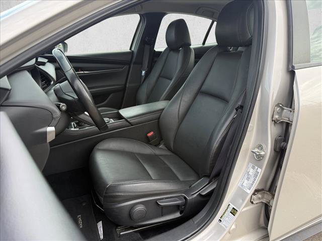Used 2024 MAZDA MAZDA3 s FWD image 11