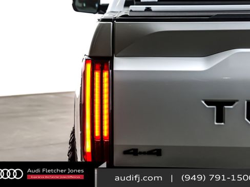 Used 2025 Toyota Tundra Limited image 15