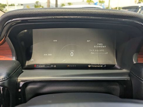 Used 2023 Lincoln Nautilus Reserve w/ Equipment Group 201A FWD image 33