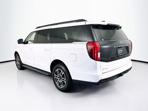 Used 2025 Ford Expedition Max Active image 5