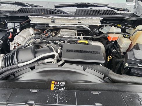 Used 2020 Chevrolet Silverado 2500 LTZ w/ LTZ Premium Package AWD/4WD image 11