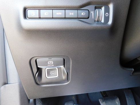 New 2026 Jeep Cherokee Limited image 15