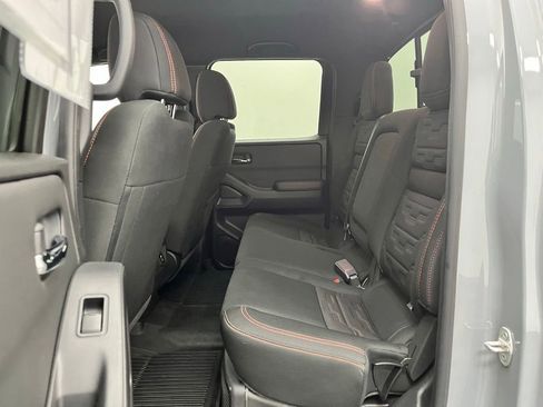 Used 2023 Nissan Frontier PRO-4X w/ Pro Convenience Package AWD/4WD image 35
