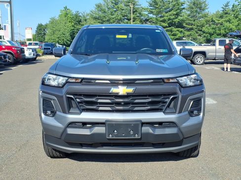 Certified 2024 Chevrolet Colorado LT w/ LT Convenience Package II AWD/4WD image 9