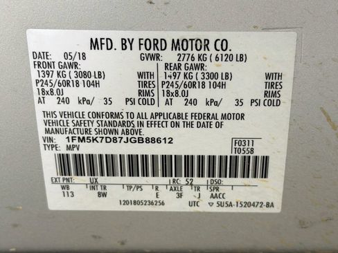 Used 2018 Ford Explorer XLT w/ Equipment Group 201A FWD image 32