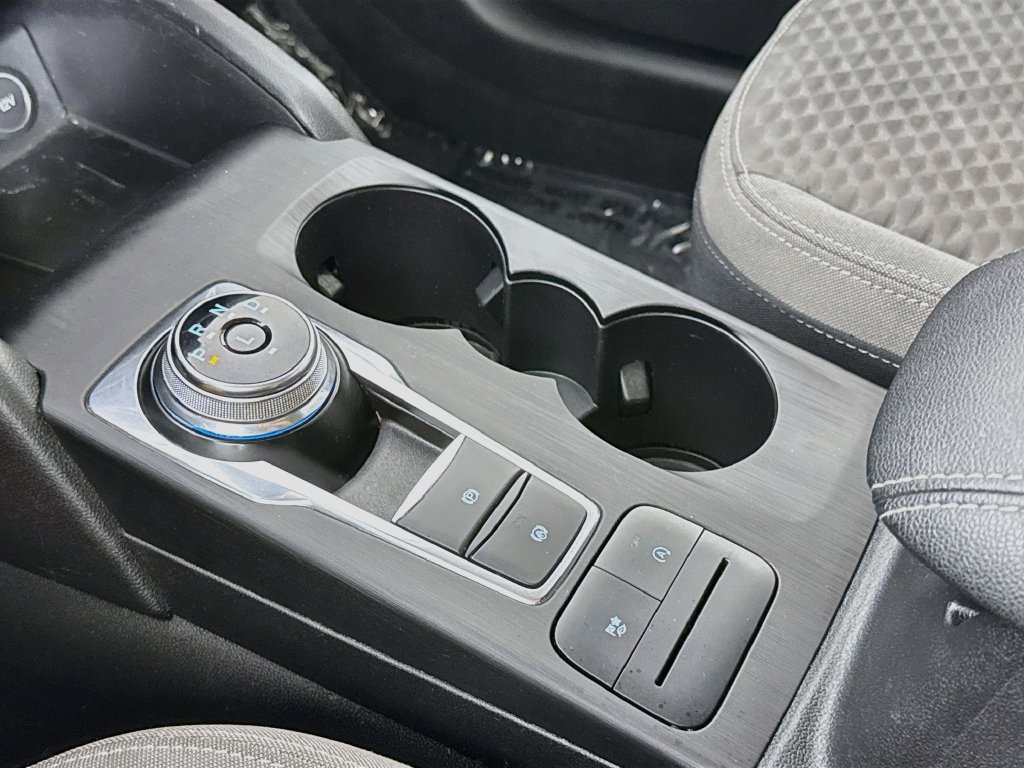 Used 2020 Ford Escape SE FWD image 19
