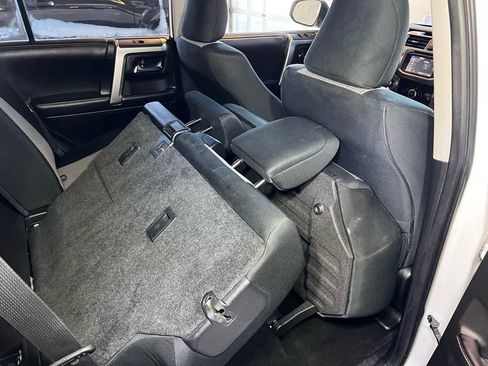 Used 2017 Toyota 4Runner SR5 image 57