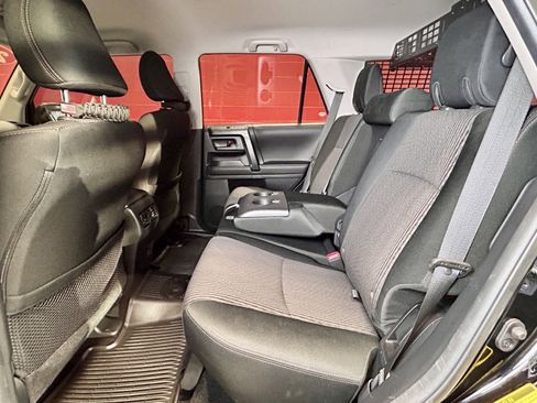 Used 2022 Toyota 4Runner Trail Special Edition image 39