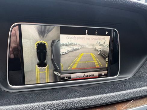Used 2014 Mercedes-Benz E 350 Sedan image 33