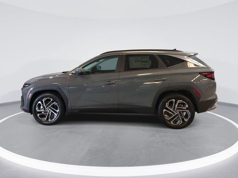 New 2026 Hyundai Tucson SEL Plus FWD image 8