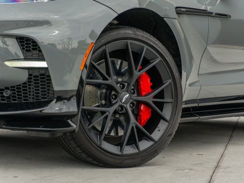 Used 2025 Aston Martin DBX 707 image 24