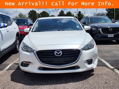 Used 2017 MAZDA MAZDA3 Grand Touring FWD image 3