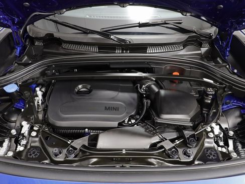 Certified 2025 MINI Cooper Countryman S w/ Comfort Package Max image 22