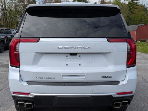 New 2026 GMC Yukon Denali w/ Advanced Technology Package AWD/4WD image 9
