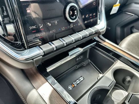 New 2026 GMC Yukon XL Denali w/ Sun & Power Step Package RWD image 27