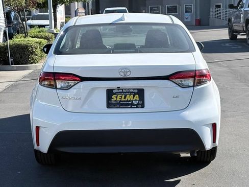 Used 2026 Toyota Corolla LE FWD image 6