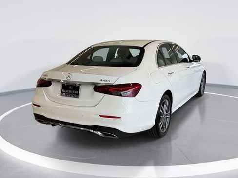 Used 2023 Mercedes-Benz E 350 4MATIC Sedan image 4