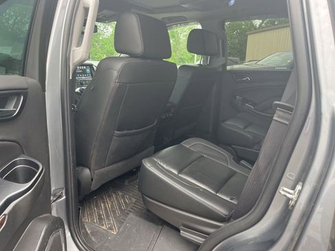 Used 2020 Chevrolet Tahoe LT w/ Luxury Package image 16