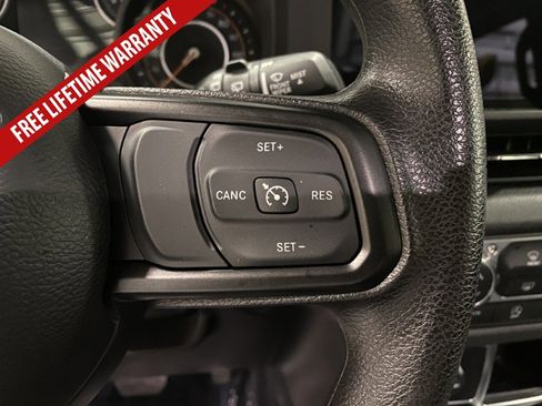 Used 2024 Jeep Wrangler Unlimited Sport AWD/4WD image 31