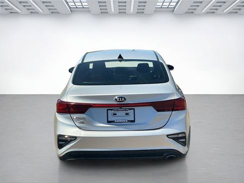 Used 2020 Kia Forte LXS FWD image 10