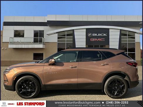 Certified 2023 Chevrolet Blazer LT image 2