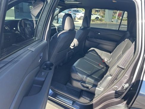 Used 2019 Honda Passport Touring image 17